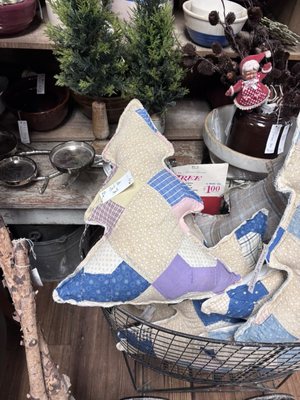 Warehouse Antique Mall Marion IL by null