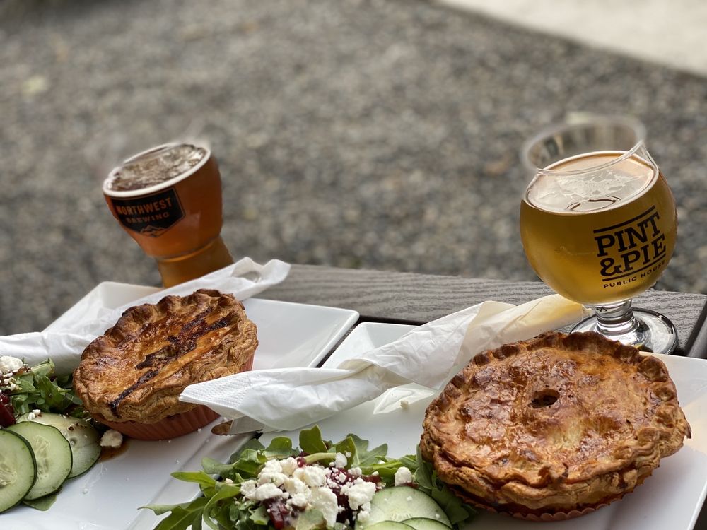 PINT & PIE Updated August 2024 48 Photos & 37 Reviews 610 Pacific