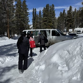 Gold Rush Transportation - Erik was so nice to arrive early. He knew we were very cold up in the mts. :-)  He was a lifesaver!! - Limos Near Me