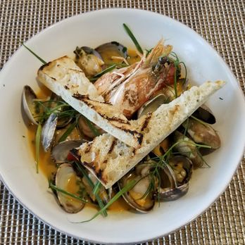 Restaurant 917 - New American Near Me - Carson, California