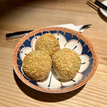 Tiger Dumplings - T01. Lotus Sesame Balls - Noodles Near Me - Arlington, Virginia