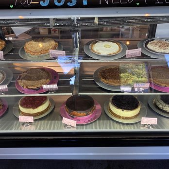 Pie Snob Chandler - Display - Desserts Near Me - Chandler, Arizona Pie Snob Chandler - Display - Desserts Near Me - Chandler, Arizona
