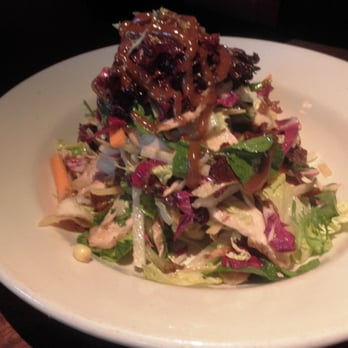 Rutherford Grill - chopped chicken salad - American Near Me - Rutherford, California