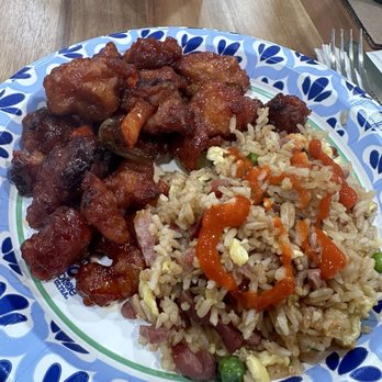 Uncle Yu Restaurant 永康又一家 - Sweet and sour pork - Chinese Near Me - Union City, California Uncle Yu Restaurant 永康又一家 - Sweet and sour pork - Chinese Near Me - Union City, California