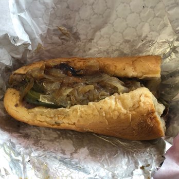 Paradise Pup - Italian beef sandwich with sweet peppers & caramelized onions - Fast Food Near Me - Des Plaines, Illinois Paradise Pup - Italian beef sandwich with sweet peppers & caramelized onions - Fast Food Near Me - Des Plaines, Illinois