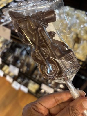 Hebert Candies & Gifts by null