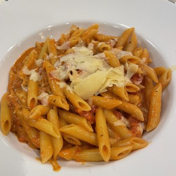 Casa Mia at the Hawthorne - Penne ala Vodka - Italian Near Me - Berlin, Connecticut
