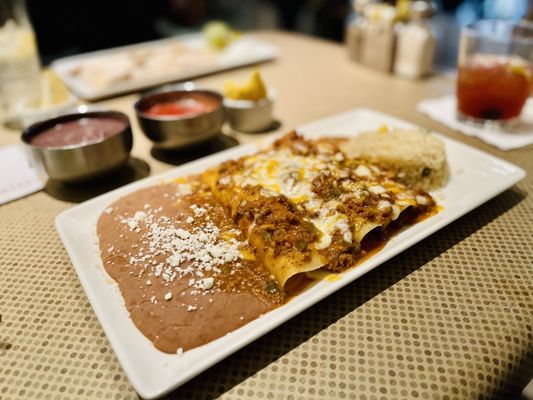 Gloria's Latin Cuisine by null
