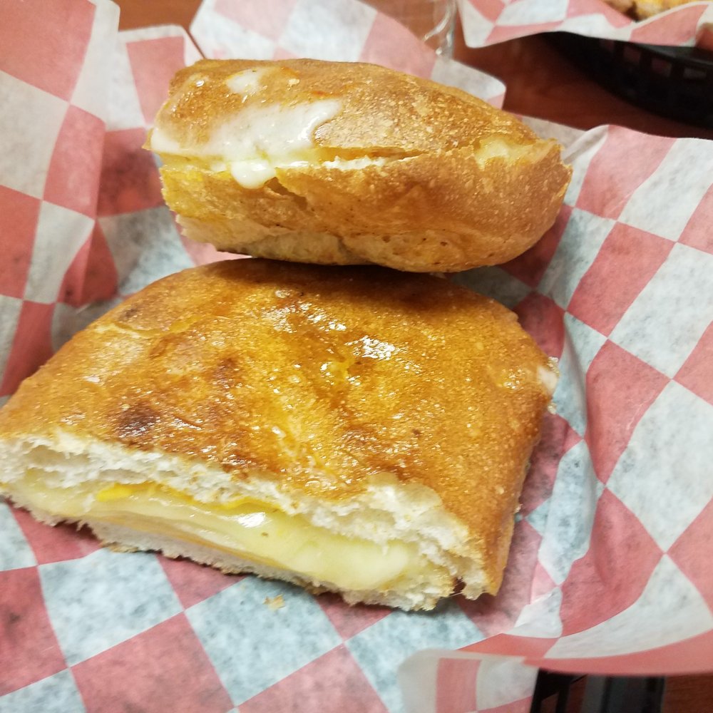 Park Grill - 6 cheese grilled cheese - American Near Me - Houston, Texas