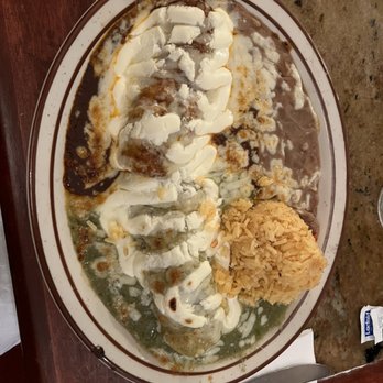 Tommy's Mexican Restaurant - Sour cream chicken enchiladas - Mexican Near Me - San Francisco, California Tommy's Mexican Restaurant - Sour cream chicken enchiladas - Mexican Near Me - San Francisco, California