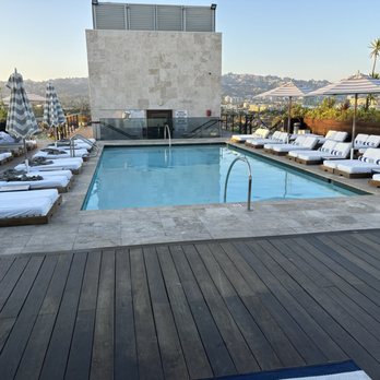 SIXTY Beverly Hills - pool area. very la - Hotels Near Me - Beverly Hills, California SIXTY Beverly Hills - pool area. very la - Hotels Near Me - Beverly Hills, California