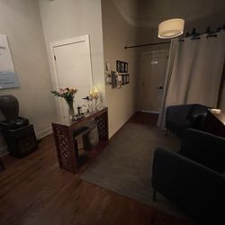 Charleston Wellness Studios - Waiting area