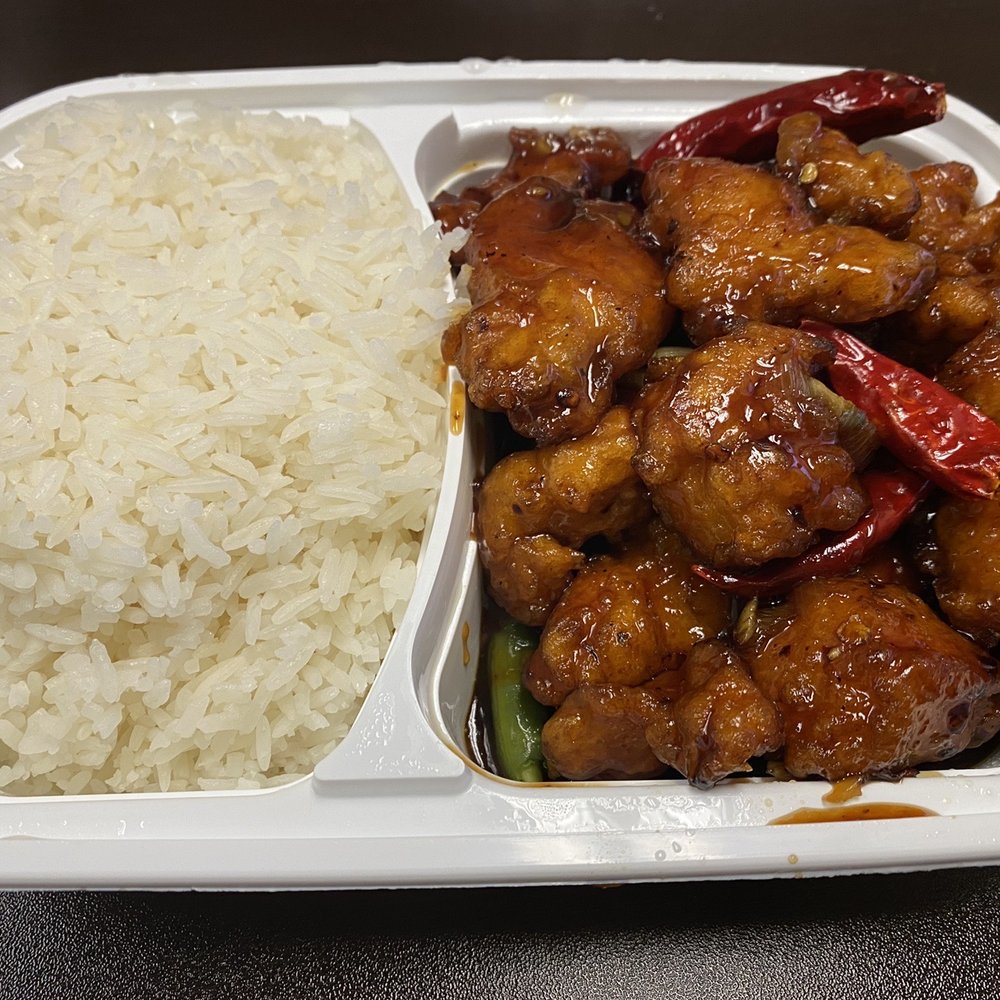 Wild Ginger - General Tso's Chicken - Chinese Near Me - Rockville Centre, New York