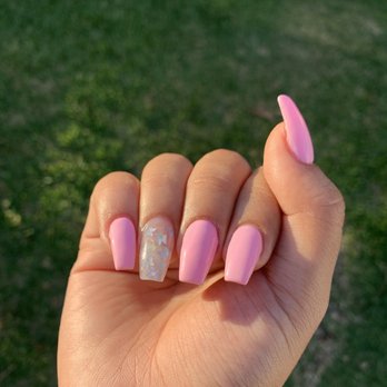 Queen Nails - Nail Salons Near Me - Long Beach, California Queen Nails - Nail Salons Near Me - Long Beach, California
