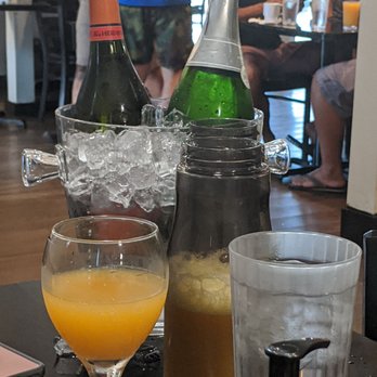 Sweet E's Cafe - BYOB!! - Cafes Near Me - Honolulu, Hawaii
