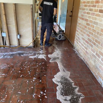 Will Gomez - Scrubbing floor - Lawn Services Near Me Will Gomez - Scrubbing floor - Lawn Services Near Me