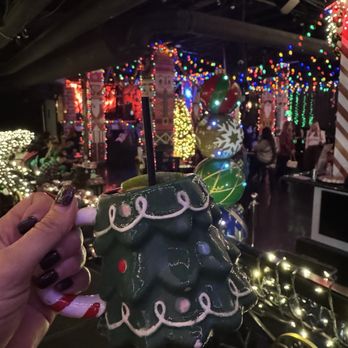 Santa’s Lair - Pop-Up Restaurants Near Me - San Diego, California Santa’s Lair - Pop-Up Restaurants Near Me - San Diego, California