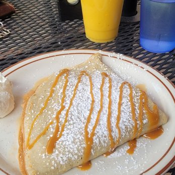 Crepes de Paris - D'jour crepe and mango-gogo smoothie - Breakfast & Brunch Near Me - Pasadena, California