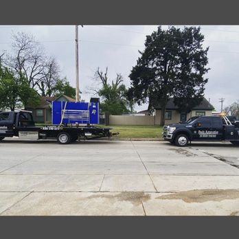 Paul’s Towing - We tow it all - Towing Near Me - Edmond, Oklahoma Paul’s Towing - We tow it all - Towing Near Me - Edmond, Oklahoma