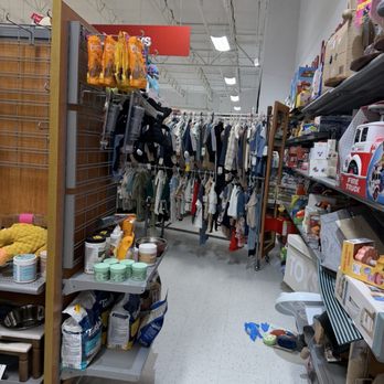 TJ Maxx - Blocked aisles - Department Stores Near Me - Davis, California TJ Maxx - Blocked aisles - Department Stores Near Me - Davis, California