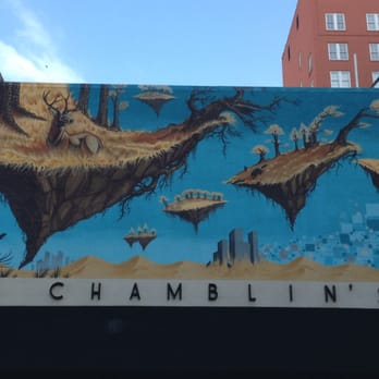 Chamblin's Uptown - Outside mural - Books, Mags, Music & Video Near Me - Jacksonville, Florida