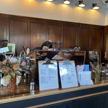 ARS Cafe - Great espresso machine - Art Galleries Near Me - Honolulu, Hawaii