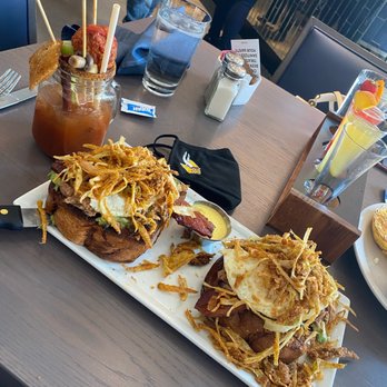 Hash Kitchen - Avocado Toast Hash Style - Breakfast & Brunch Near Me - Peoria, Arizona