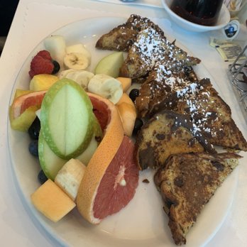 Eggs Frutti - Raisin bread french toast. Didn't try it but looked good!! - Breakfast & Brunch Near Me - Montreal, Quebec Eggs Frutti - Raisin bread french toast. Didn't try it but looked good!! - Breakfast & Brunch Near Me - Montreal, Quebec