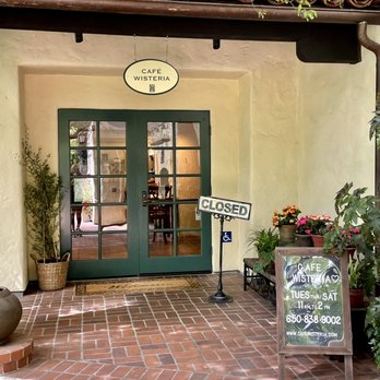 Cafe Wisteria - Entrance - Cafes Near Me - Menlo Park, California