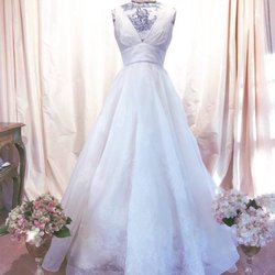 Grace Elizabeth Bridal