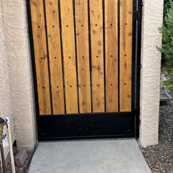 Sebern Welding & Fabrication - Custom side yard gate.