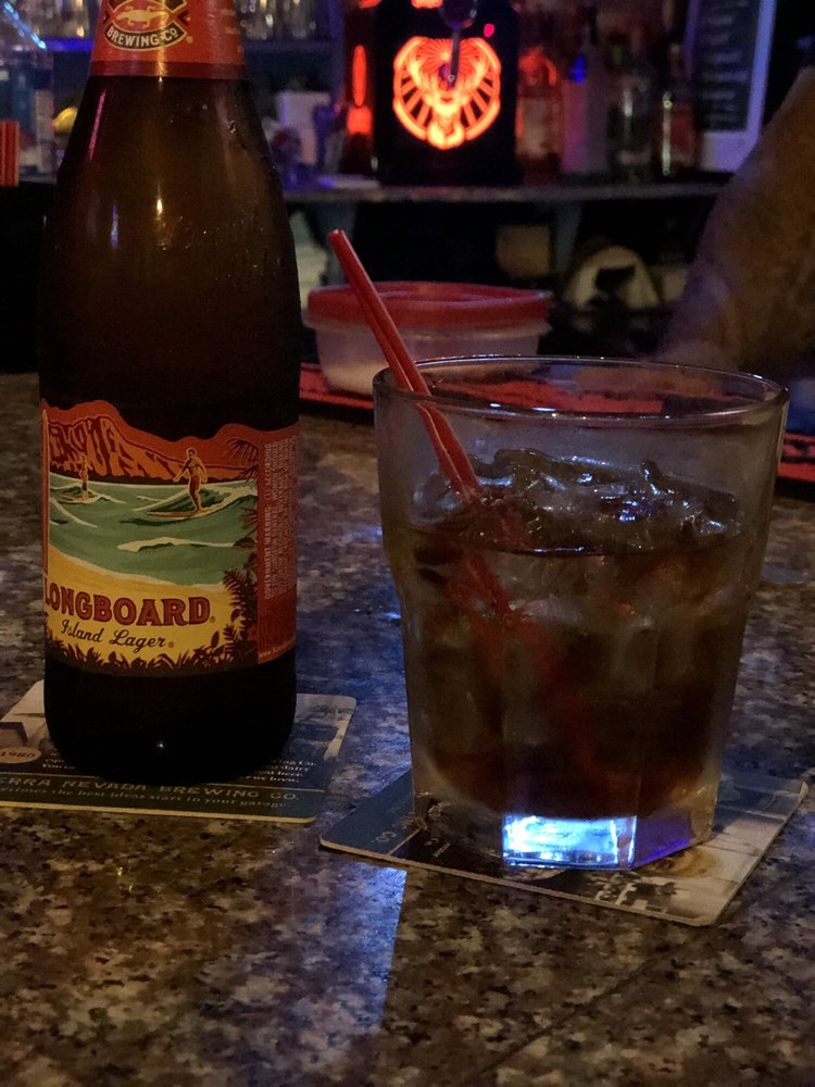 Big Wave Dave's, Kapaa Roadtrippers