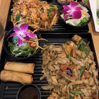 Monkey Thai Restaurant & Bar - Lunch combo - Thai Near Me - Alameda, California Monkey Thai Restaurant & Bar - Lunch combo - Thai Near Me - Alameda, California