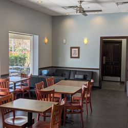 City Limits Bakery & Cafe - Sitting pt 2