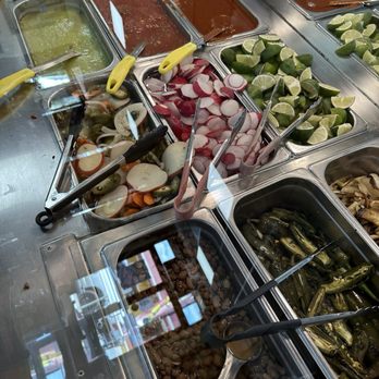 Taqueria Los Gallos Express - Great salsa bar with the fresh chips on the side - Mexican Near Me - Pittsburg, California