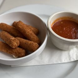 Midnight Express Diner - Mozzarella sticks. Very good.