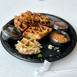 Cafe On Eighth - Patty melt waffle