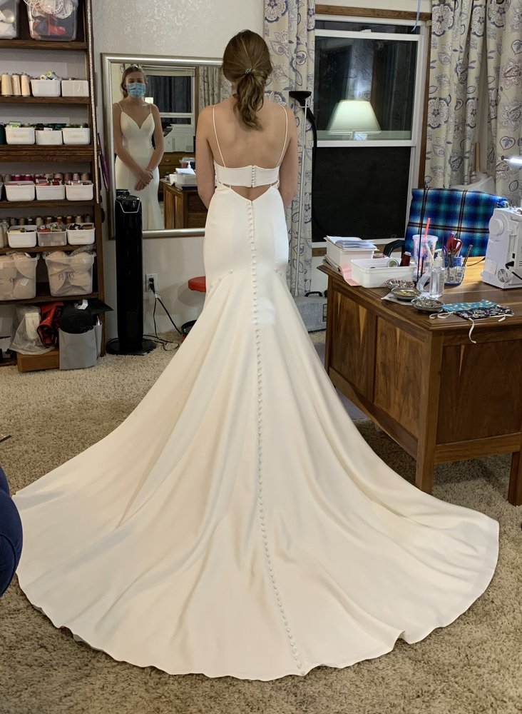 RONEL’S CUSTOM SEWING - 29 Photos - 1414 S Tacoma St, Kennewick