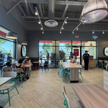Jollibee - Interior dining - Fast Food Near Me - Roseville, California Jollibee - Interior dining - Fast Food Near Me - Roseville, California