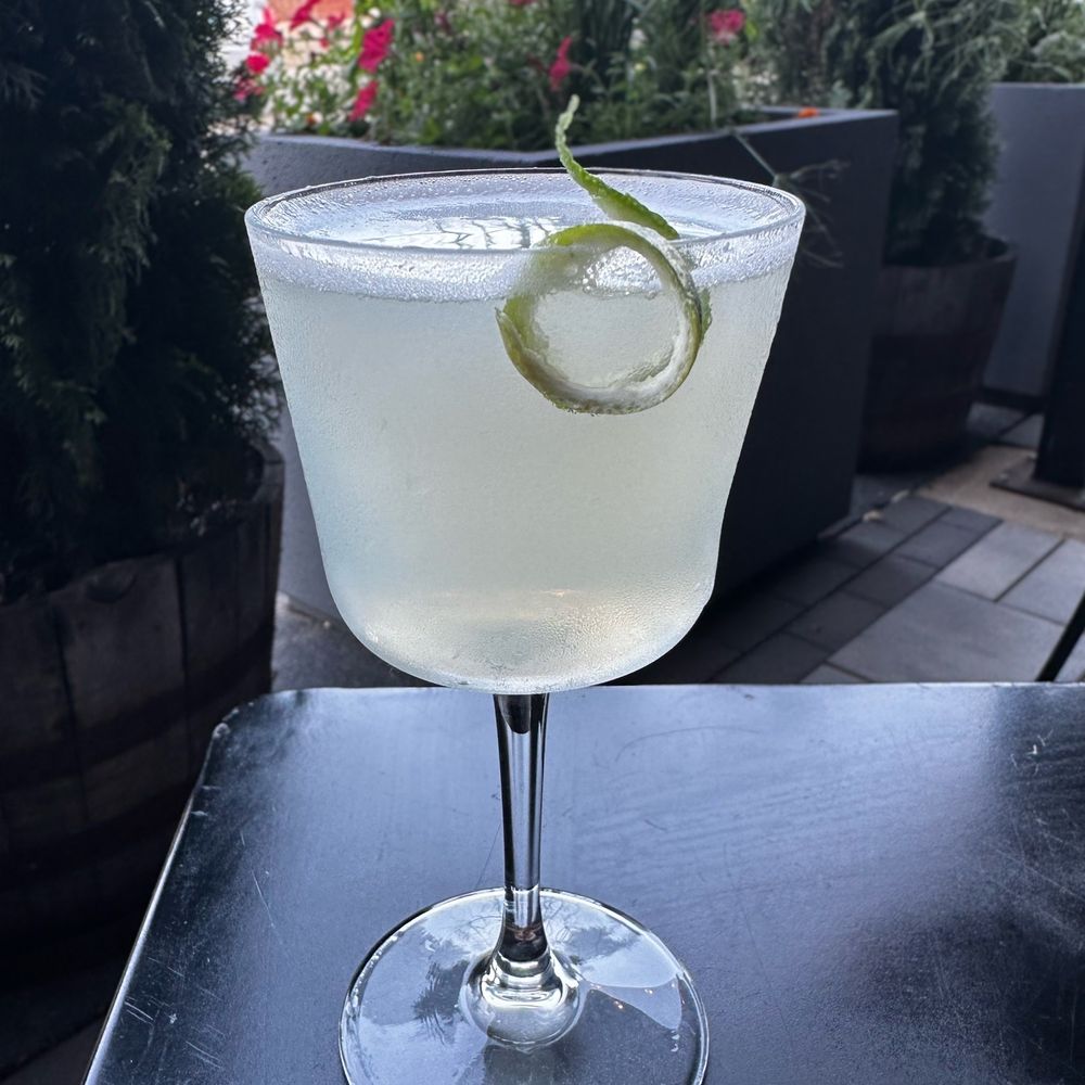 Maplewood Public House - Gimlet - Breweries Near Me - Glen Ellyn, Illinois