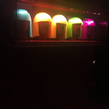 Le Crazy Horse - Wigs - Cabaret Near Me - Paris, 75