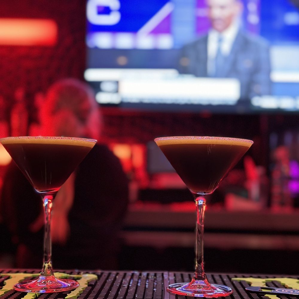 Five Iron Golf - Espresso Martinis - Sports Bars Near Me - Detroit, Michigan