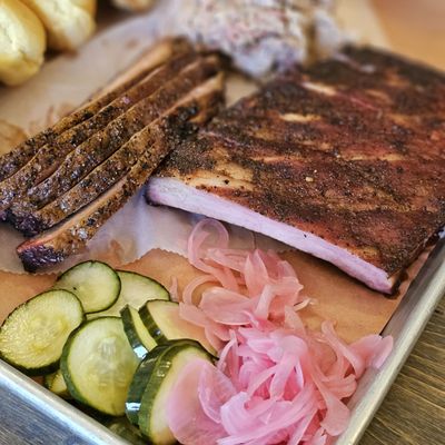 Mutiny BBQ Company by null