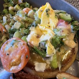 Eggs Benedict farm veggie Eggs Benedict farm veggie