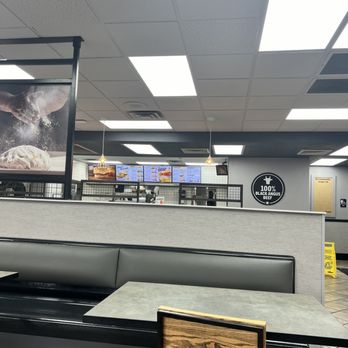 Hardee's - Hardee's in Chapin - Burgers Near Me - Chapin, South Carolina Hardee's - Hardee's in Chapin - Burgers Near Me - Chapin, South Carolina