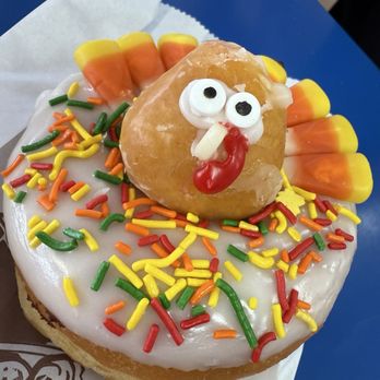 Simone's Donuts - Donuts Near Me - Long Beach, California