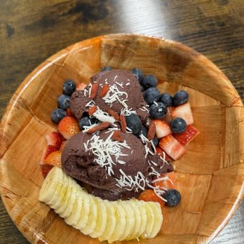 Waffle and Berry - Acai bowl - Waffles Near Me - Honolulu, Hawaii Waffle and Berry - Acai bowl - Waffles Near Me - Honolulu, Hawaii