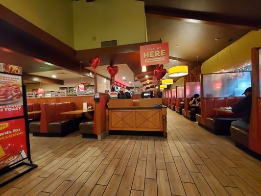 Denny's by null