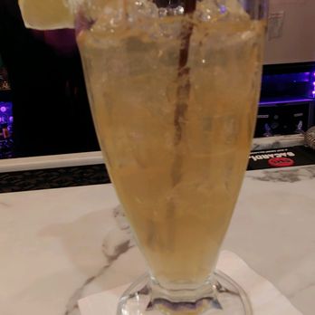 Akai Lounge - Patrón Special Margarita Patrón Blanco,
Grand Marnier, lime juice, orange juice
served straight, salt rim - Japanese Near Me - Englewood, New Jersey Akai Lounge - Patrón Special Margarita Patrón Blanco,
Grand Marnier, lime juice, orange juice
served straight, salt rim - Japanese Near Me - Englewood, New Jersey