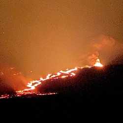 Viewing lava flow 12/5/2022